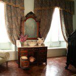 antiques-150×150