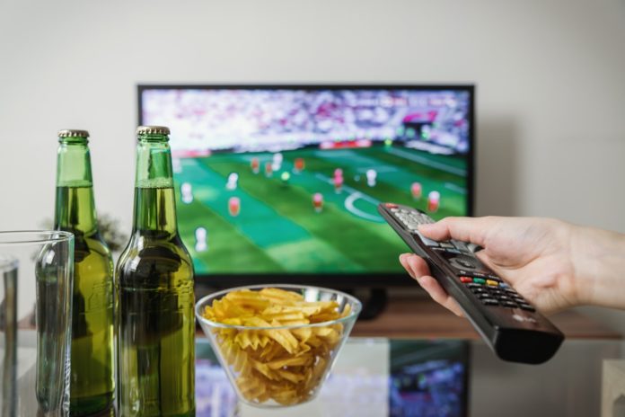 Using Self Storage to Build a Man Cave at Home