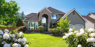 9 Easy Ways to Add Curb Appeal to Your Home