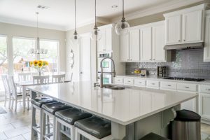 The 10 Best Storage and Organization Tips for a Clutter-Free Kitchen