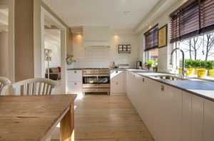 The 10 Best Storage and Organization Tips for a Clutter-Free Kitchen