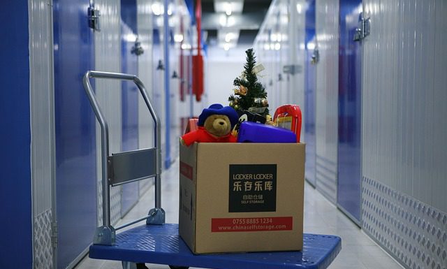 Choosing Between an Indoor Storage Unit and a Drive-Up Storage Unit